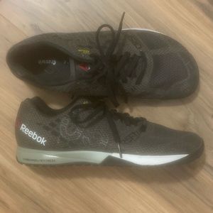 Reebok Nano 5s! Worn 2-3 times, EUC! Women’s 11.